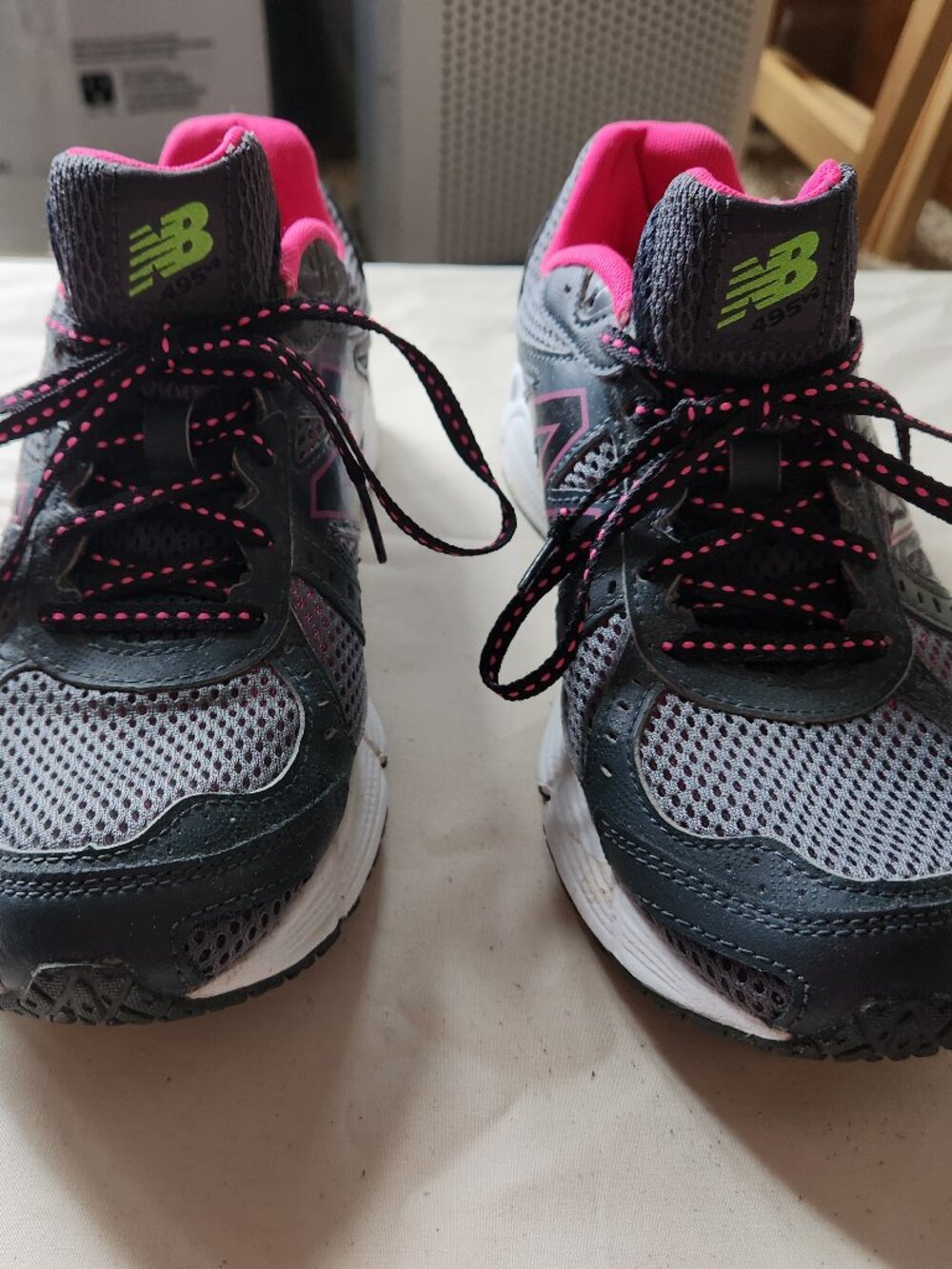 New Balance 495 Running Shoes Womens 7 Gray Pink WE495GP2